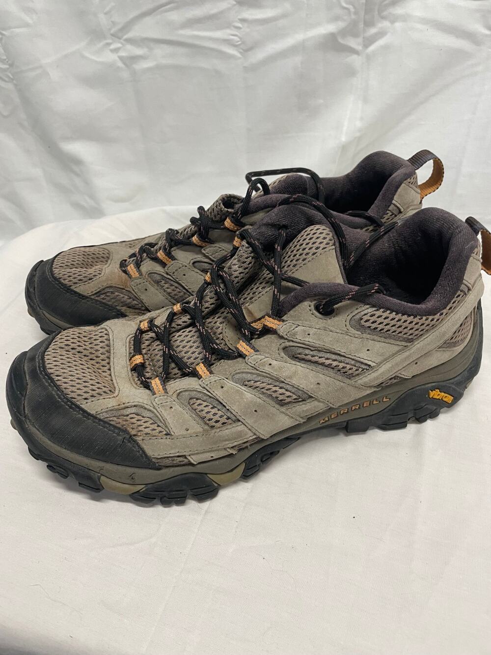 Merrell Men's Moab 2 Ventilator Hiking Shoes Size 10 Gray & Tan No Insoles